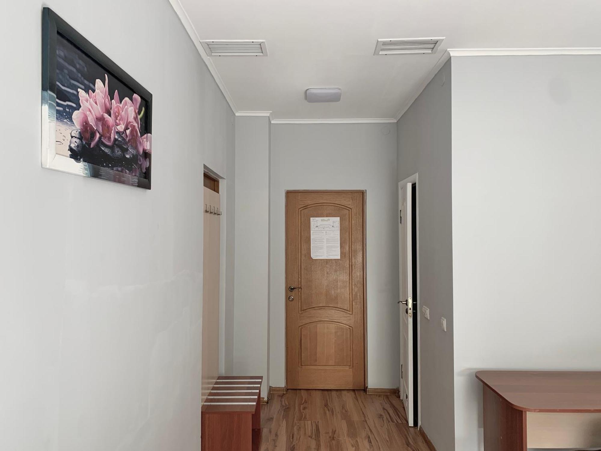 Budget Hotel Ekotel Lviv Exteriör bild