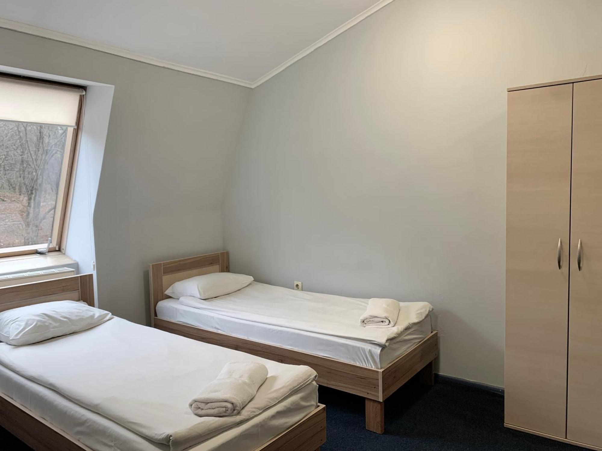 Budget Hotel Ekotel Lviv Exteriör bild