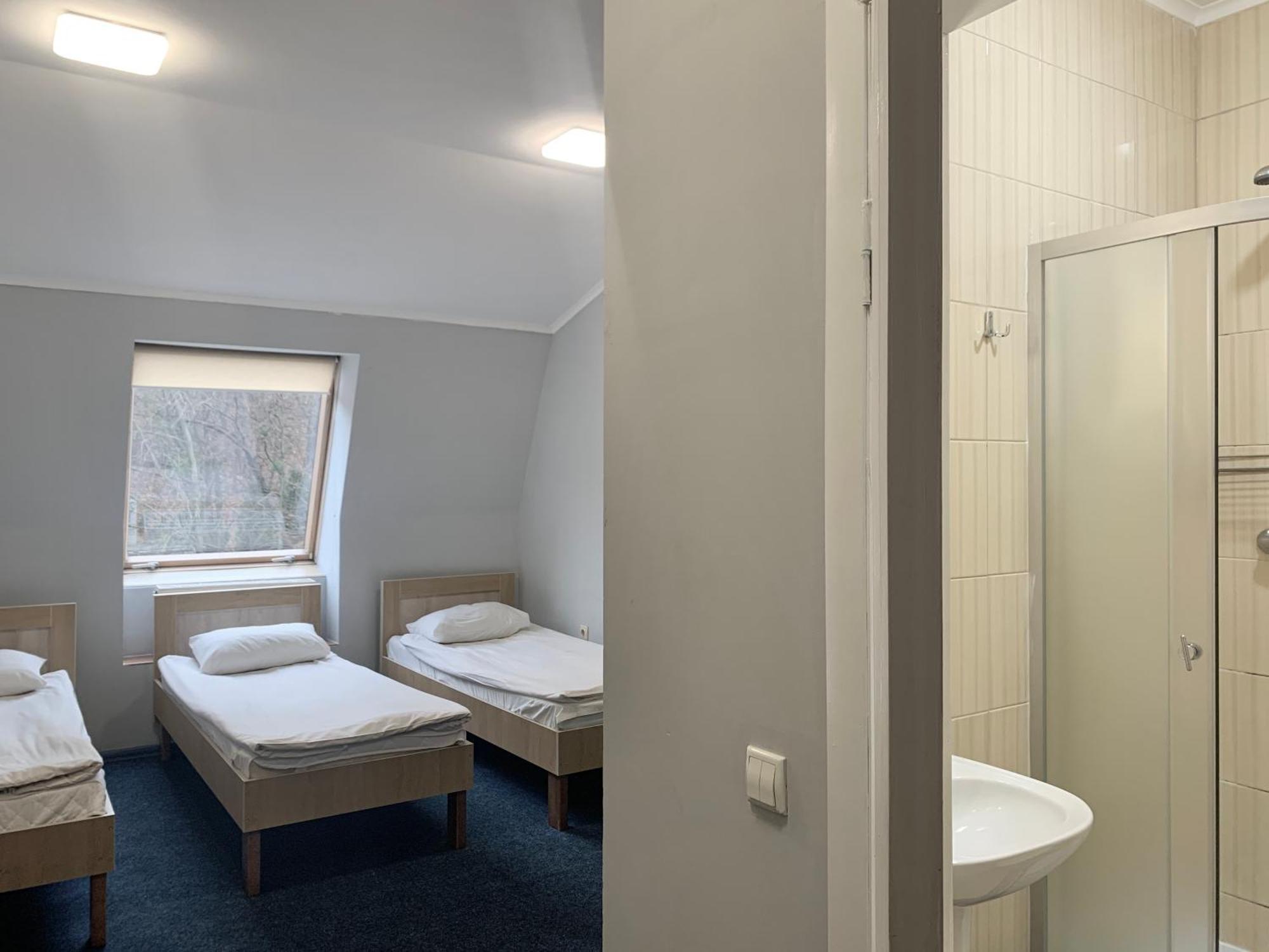 Budget Hotel Ekotel Lviv Exteriör bild